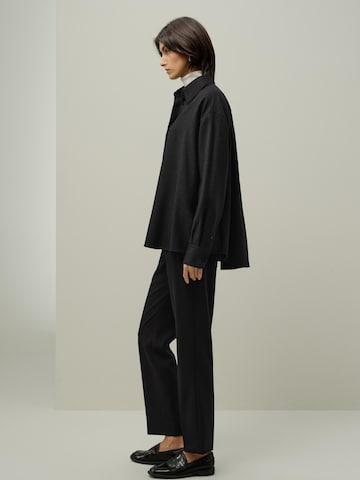 Lilysilk - Blusa en negro