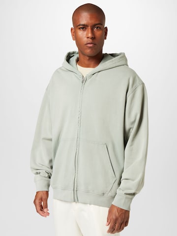 WEEKDAY Zip-Up Hoodie 'Eric' in Green: front