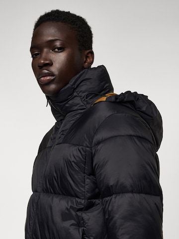 MANGO MAN Winterjacke 'Doli' in Schwarz