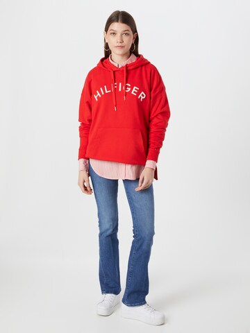 TOMMY HILFIGER Sweatshirt in Rot