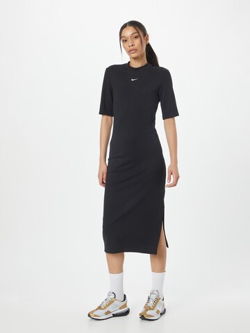 Nike Sportswear Jurk in Zwart: voorkant