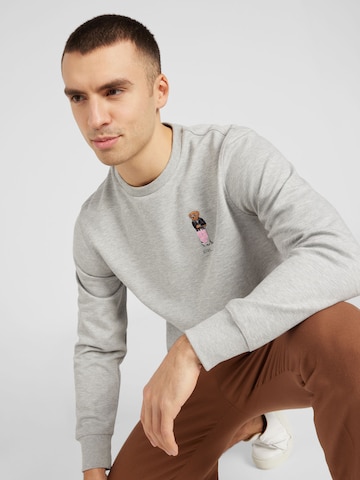 Polo Ralph Lauren - Sweatshirt em cinzento