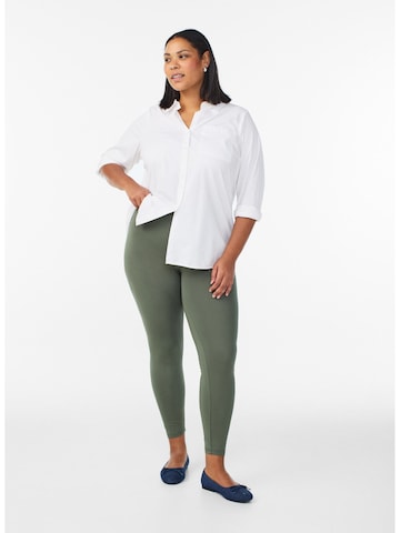 Skinny Leggings di Zizzi in verde