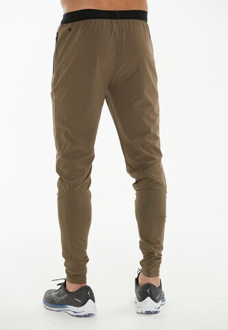 Virtus Tapered Workout Pants ' BLAG V2 M' in Brown