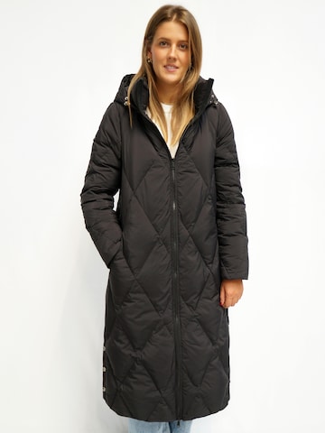Funk since 1776 Winter Coat in Black: front