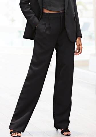 LASCANA Loose fit Pleat-Front Pants in Black: front