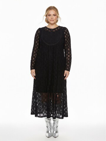 Robe YOEK en noir