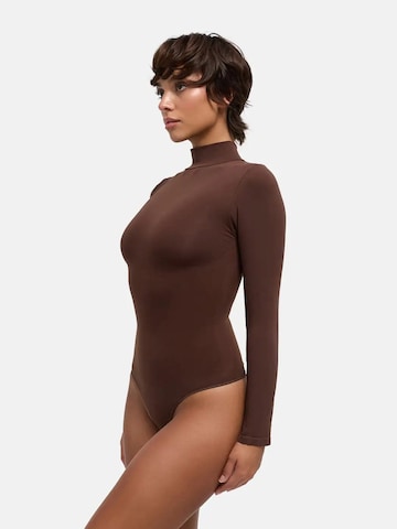 Body modellante 'Clean Longsleeve Turtleneck Sculpting Bodysuit with Slip' di cfab in marrone