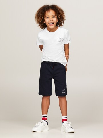 TOMMY HILFIGER T-shirt i vit