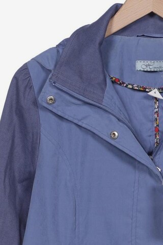 Himmelblau by Lola Paltinger Jacket & Coat in L in Blue