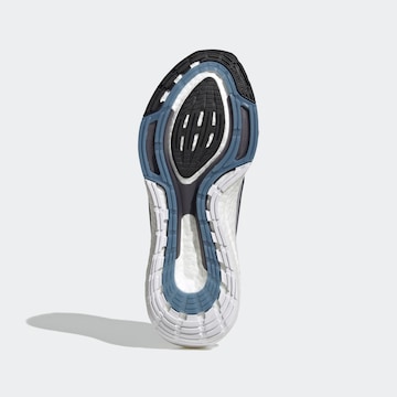 ADIDAS SPORTSWEAR Rövid szárú sportcipők 'Ultraboost 22' - szürke