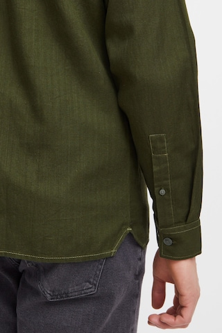 Casual Friday Regular fit Button Up Shirt in Green