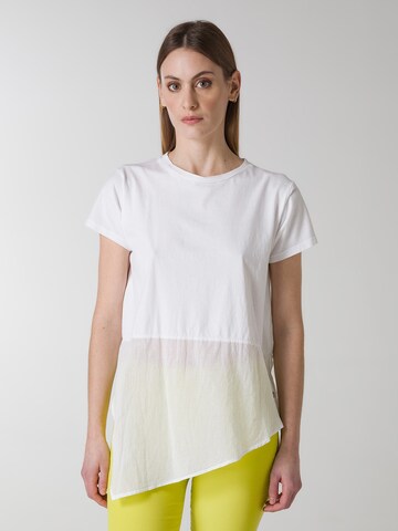 DEHA Shirt in White: front