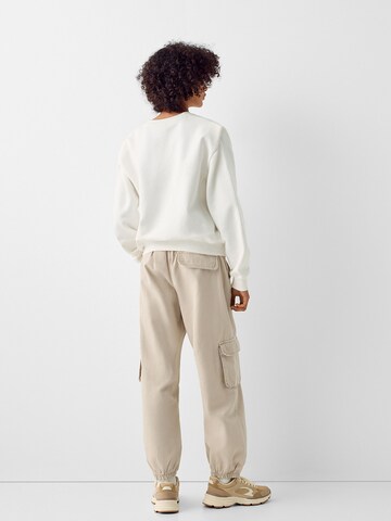 Bershka Loosefit Hose in Beige