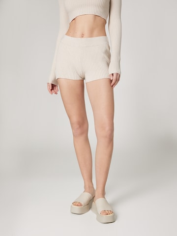 LENI KLUM x ABOUT YOU Skinny Leggings 'Sienna' in White: front