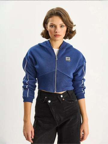 Bianco Lucci Sweat jacket in Blue
