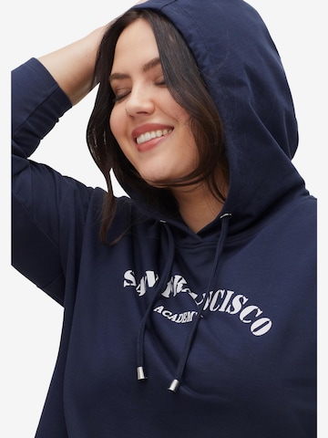 SHEEGO Sweatshirt in Blue