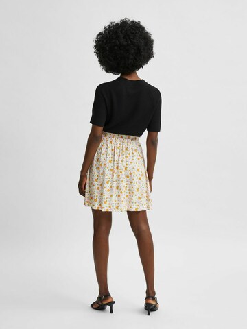 SELECTED FEMME Skirt in Beige