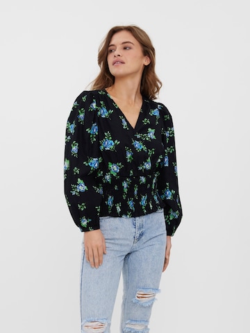 VERO MODA Blouse 'BELLA SANNA' in Zwart: voorkant