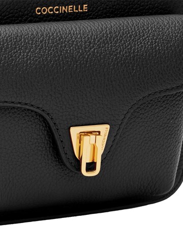 Sac à bandoulière 'Coccinelle Beat Soft Handbag Grained Leather' Coccinelle en noir