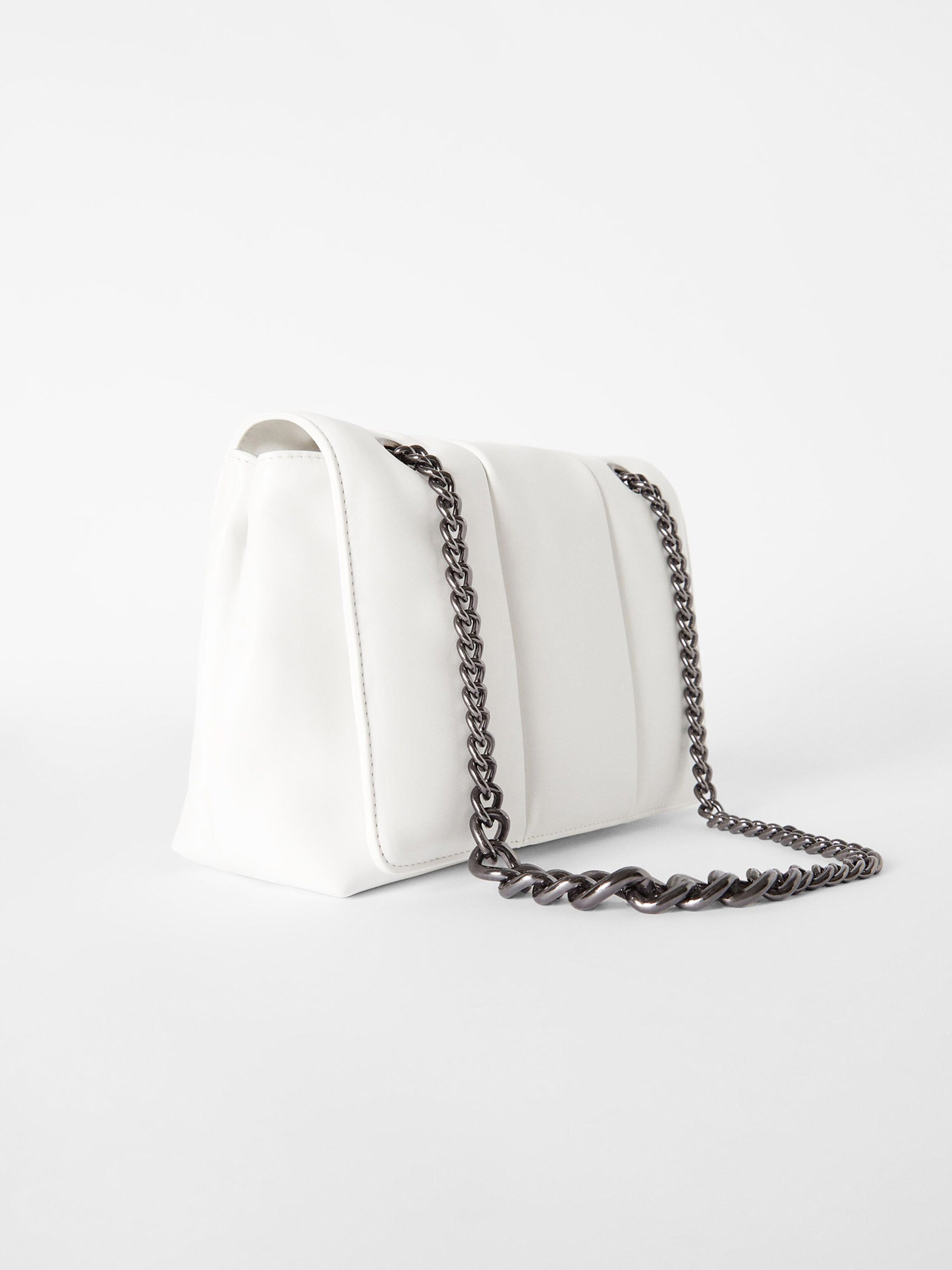Sac bandouli?�re Bershka en Blanc | ABOUT YOU
