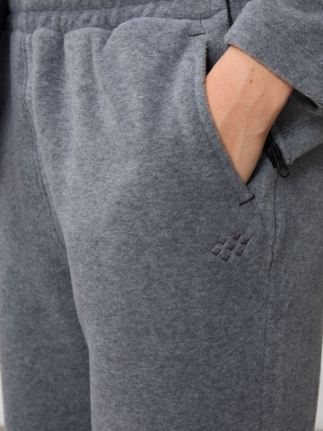 Survêtement Tommy Life en gris