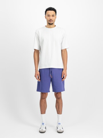 ALPHA INDUSTRIES Loosefit Παντελόνι φόρμας σε μπλε
