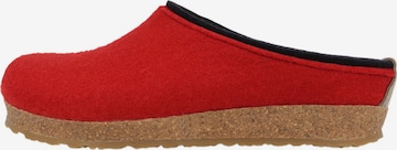 HAFLINGER Hausschuh 'Grizzly Kris' in Rot: Vorderseite