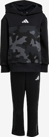 ADIDAS SPORTSWEAR Trainingspak 'Seasonal Essentials' in Zwart: voorkant
