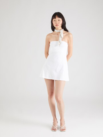 Robe Monki en blanc : devant
