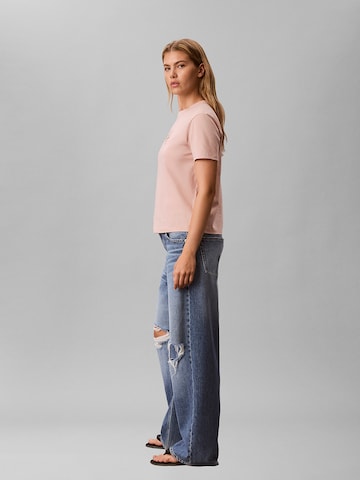 T-shirt 'Classic' Calvin Klein Jeans en rose