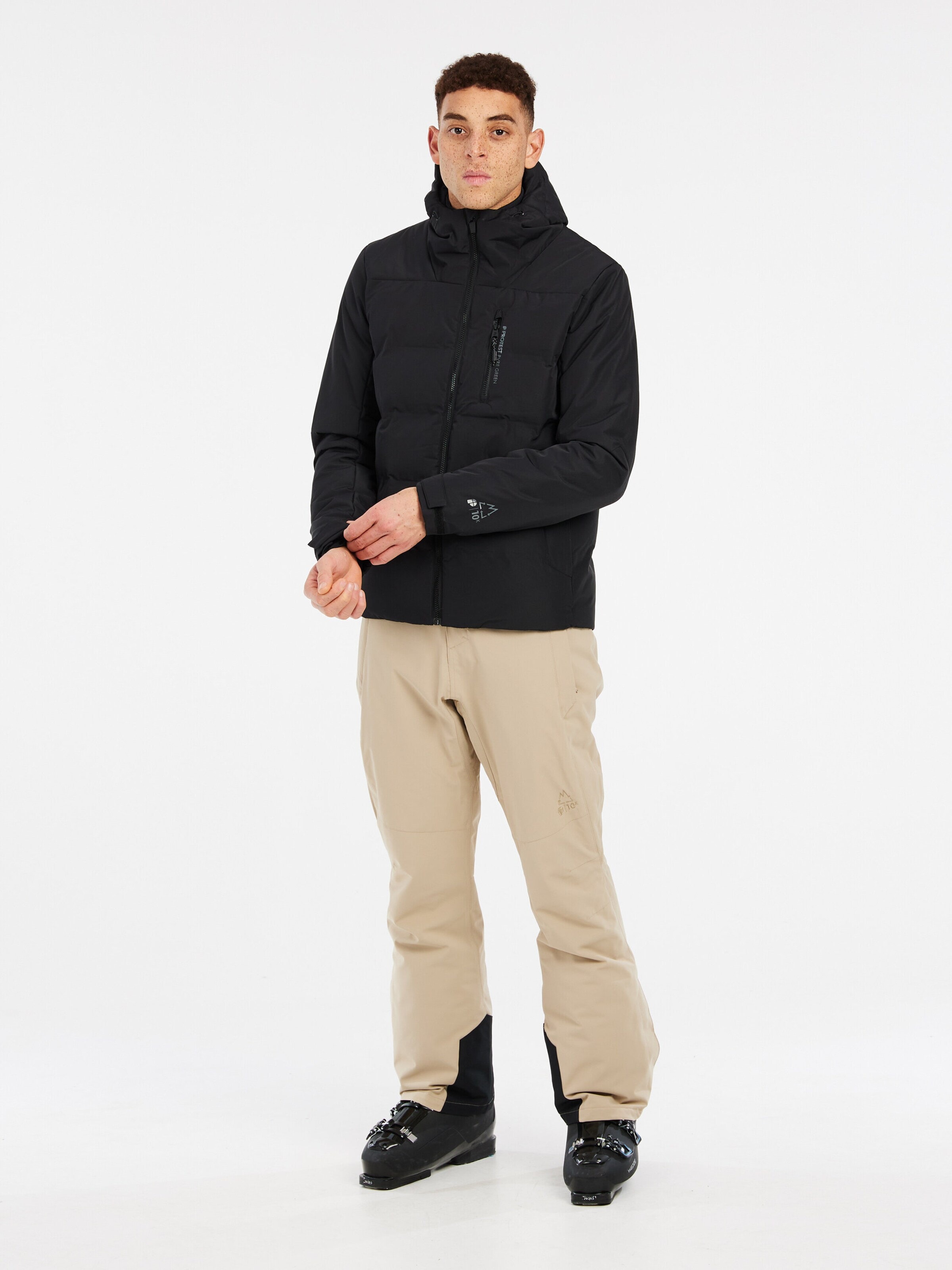 Veste de sport 'PRTSUPERIOR24' PROTEST en noir