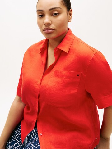 Camicia da donna 'ESS' di Tommy Hilfiger Curve in arancione