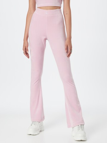 Juicy Couture Flared Παντελόνι 'FREYA' σε λιλά: μπροστά