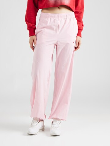 Nike Sportswear Tapered Hose in Pink: Vorderseite