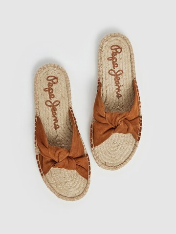 Pepe Jeans Mules ' SIVA ' in Brown