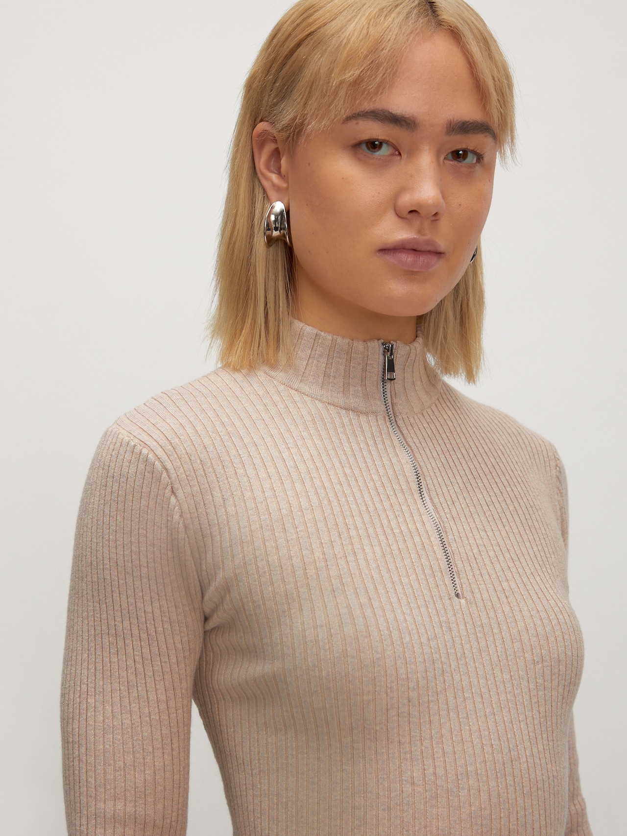 EDITED Pullover 'Alison' beige