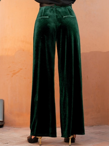 Cupshe - Regular Calças em verde
