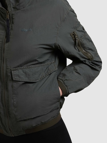 khujo Kurtka przejściowa 'Vona' w kolorze zielony