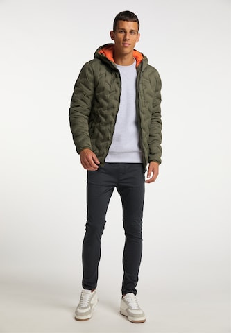 Petrol Industries - Chaqueta de entretiempo en verde
