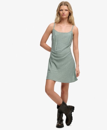 Robe d’été Superdry & Co en vert