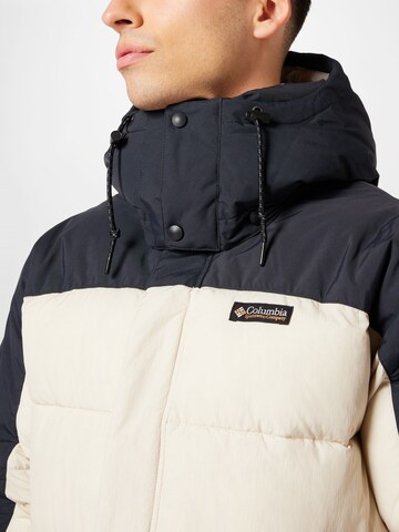 COLUMBIA Куртка в спортивном стиле 'Snowqualmie™' в Серый
