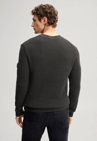 JOOP! Jeans Pullover in Grün