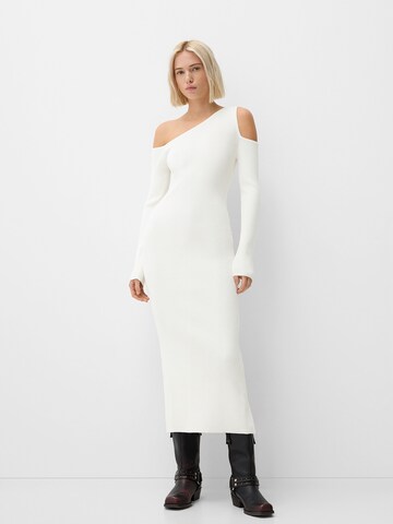 Bershka Strikkjole i beige: forside