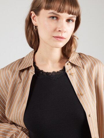 rosemunde Shirt 'Beatha' in Black