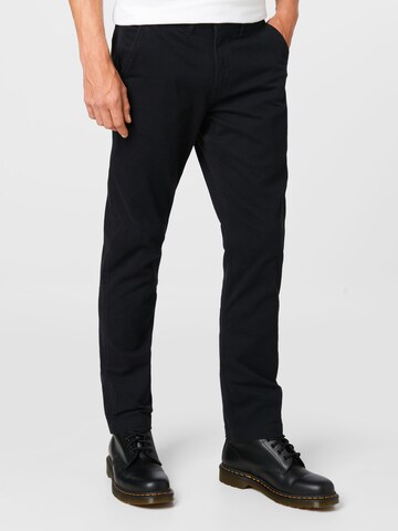 Kronstadt - Slimfit Calças chino 'Daniel' em preto: frente