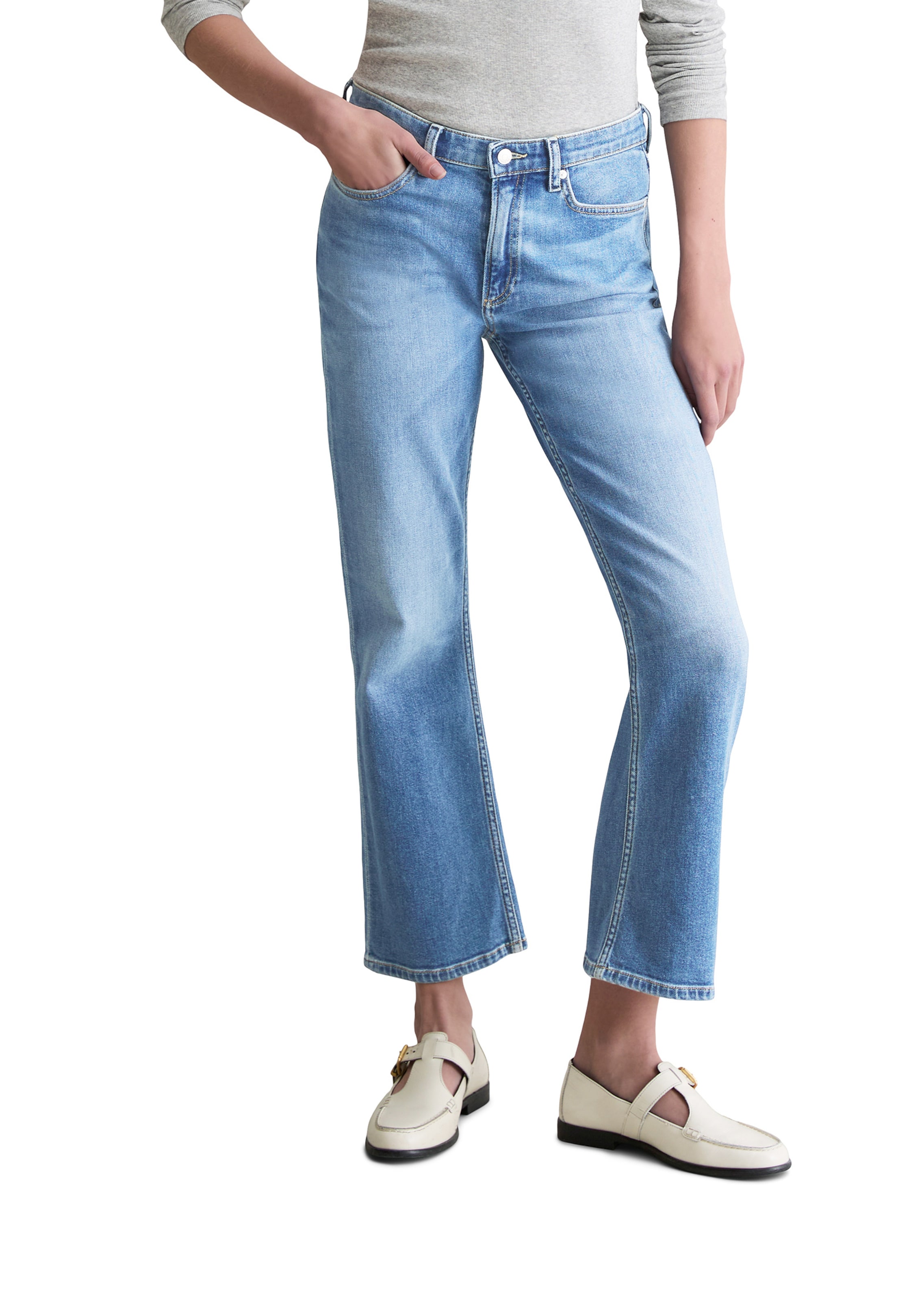 Marc O'Polo DENIM Flared Jeans in Blue: front