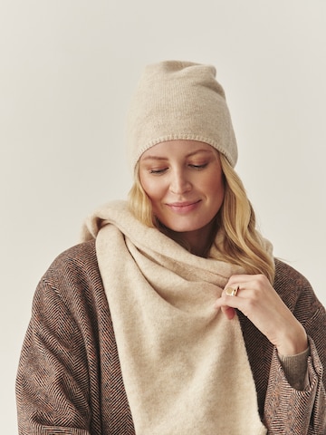 TATUUMŠal - bijela boja: prednji dio