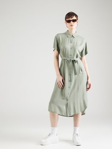 VERO MODA Платье-рубашка 'BUMPY' в Зеленый: спереди