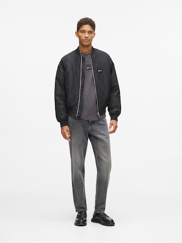 KARL LAGERFELD JEANS Paita 'Waffle' värissä harmaa